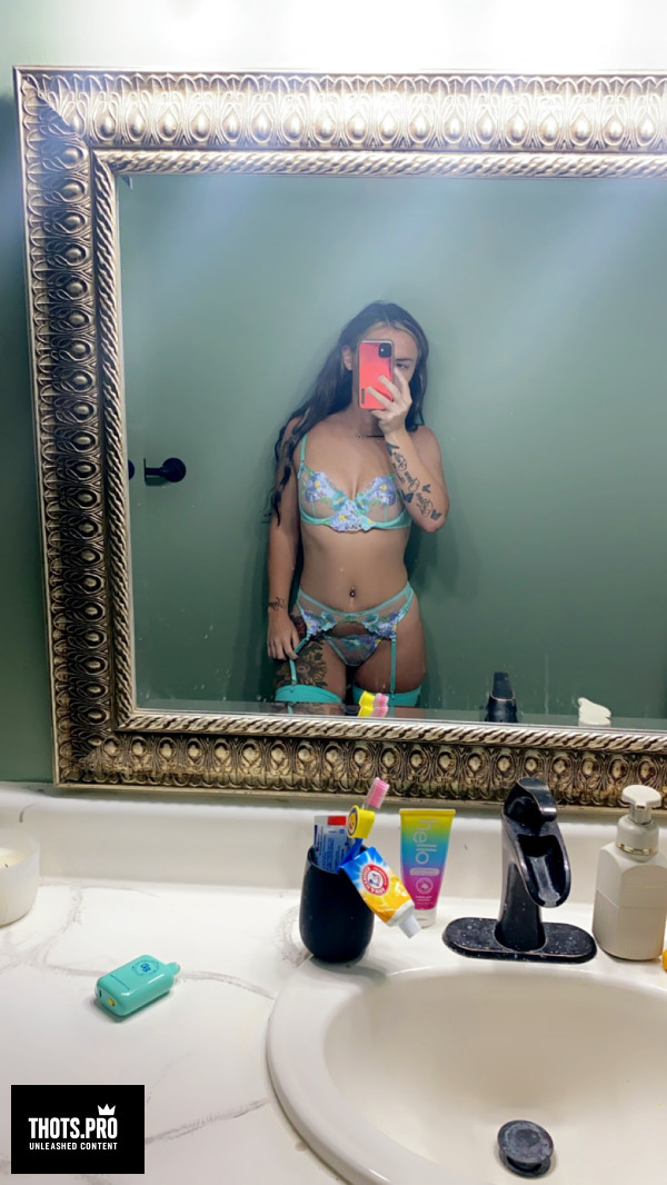 thots.pro - 1748827235851f17.jpg