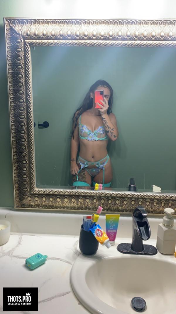 thots.pro - 17488272352c2f3b.jpg